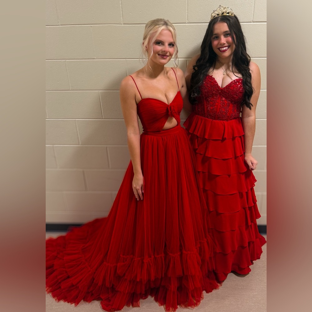 Sherri Hill Red Prom Dresses